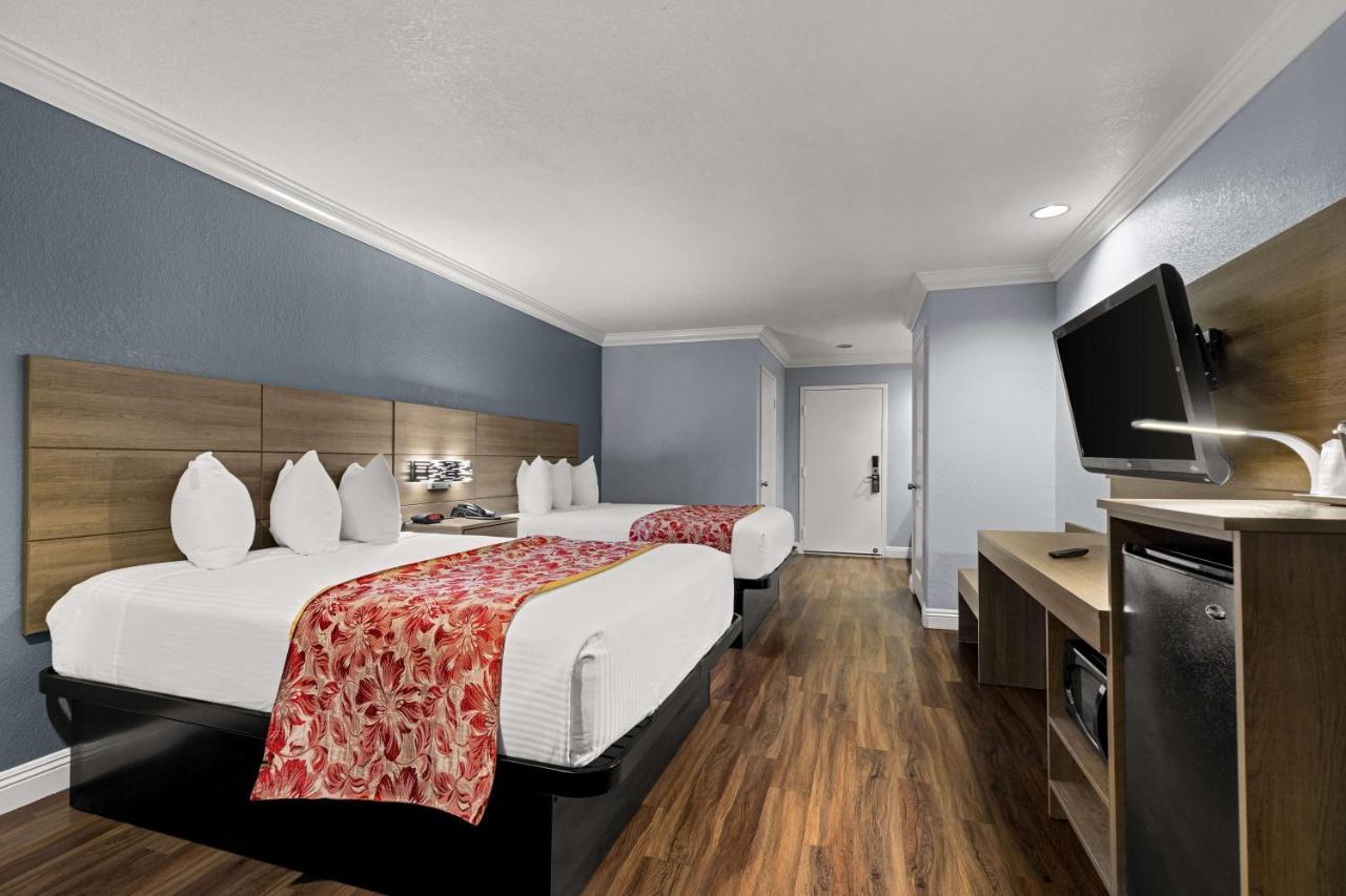 Best Western Moreno Hotel & Suites Moreno Valley Dış mekan fotoğraf