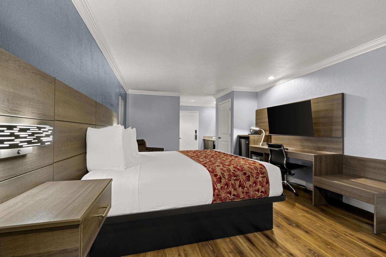 Best Western Moreno Hotel & Suites Moreno Valley Dış mekan fotoğraf