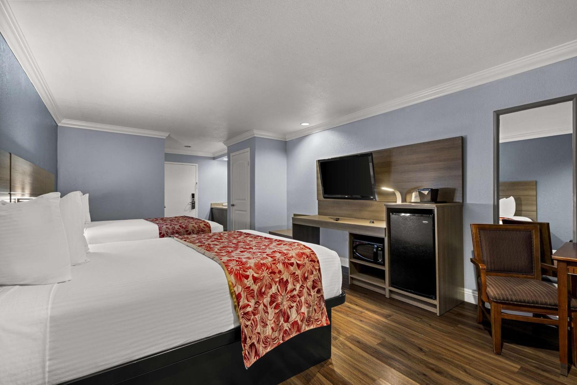 Best Western Moreno Hotel & Suites Moreno Valley Dış mekan fotoğraf