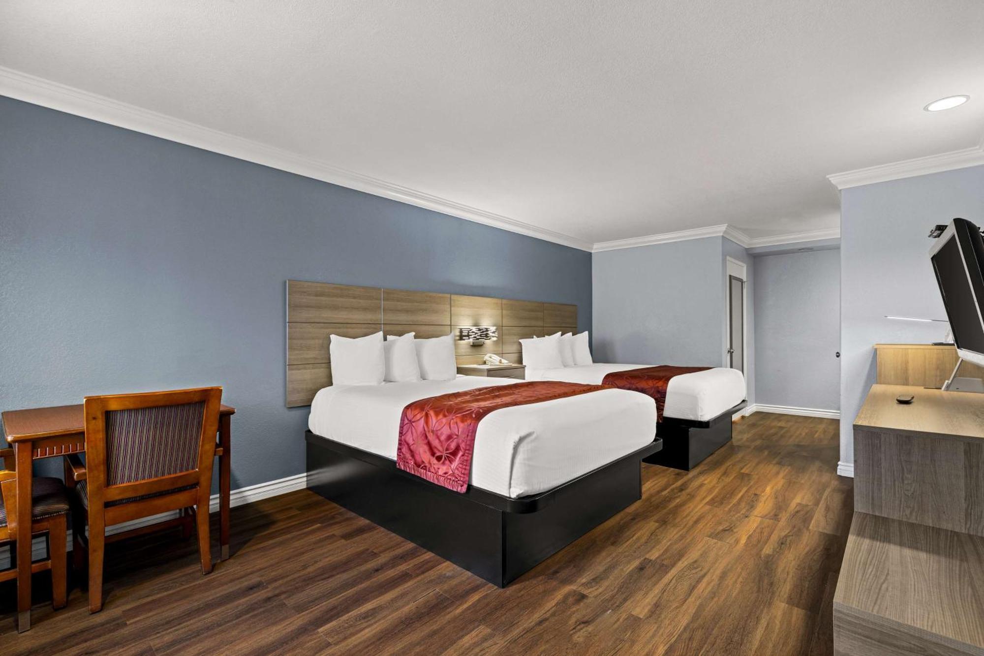 Best Western Moreno Hotel & Suites Moreno Valley Dış mekan fotoğraf