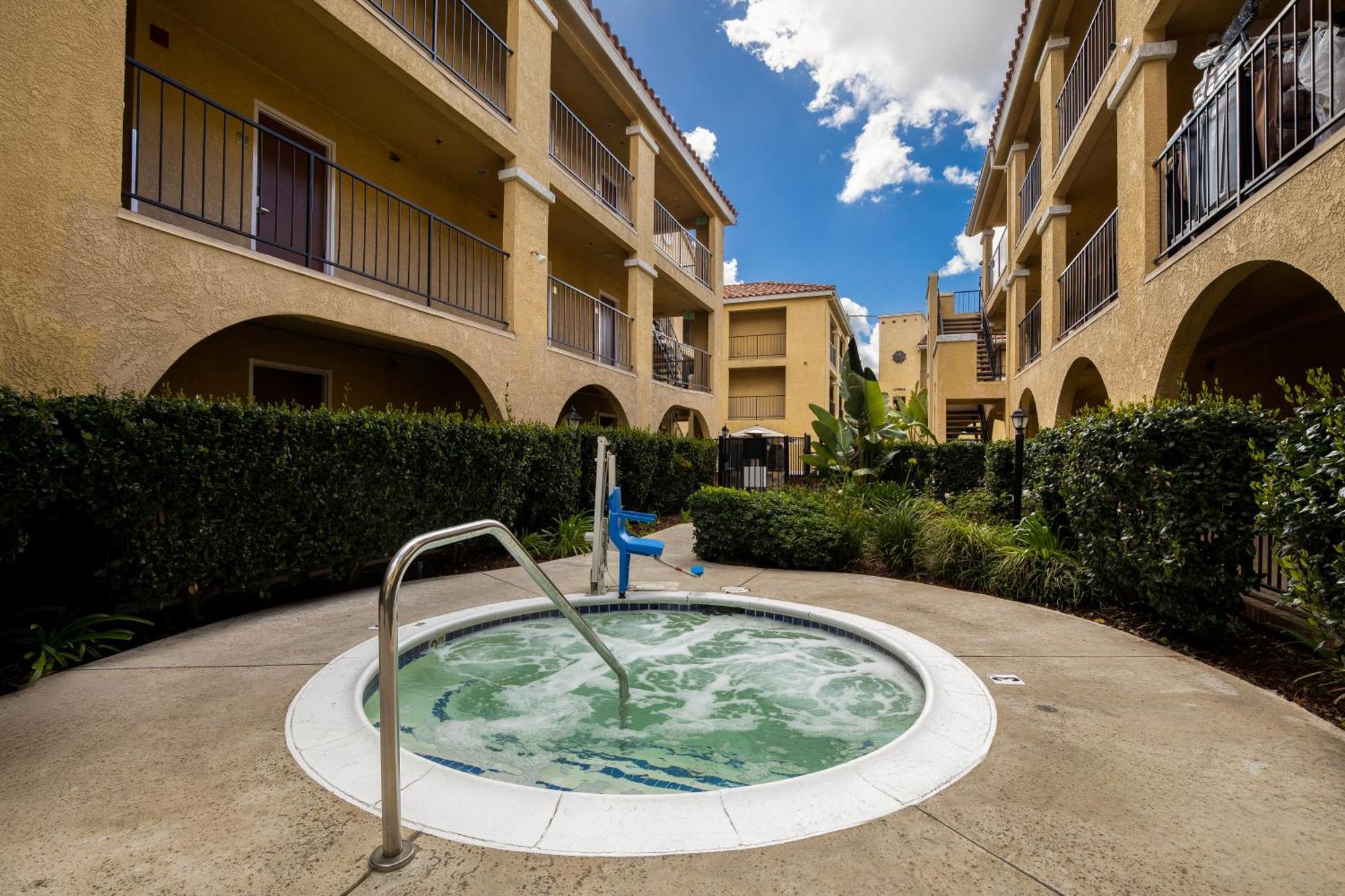 Best Western Moreno Hotel & Suites Moreno Valley Dış mekan fotoğraf